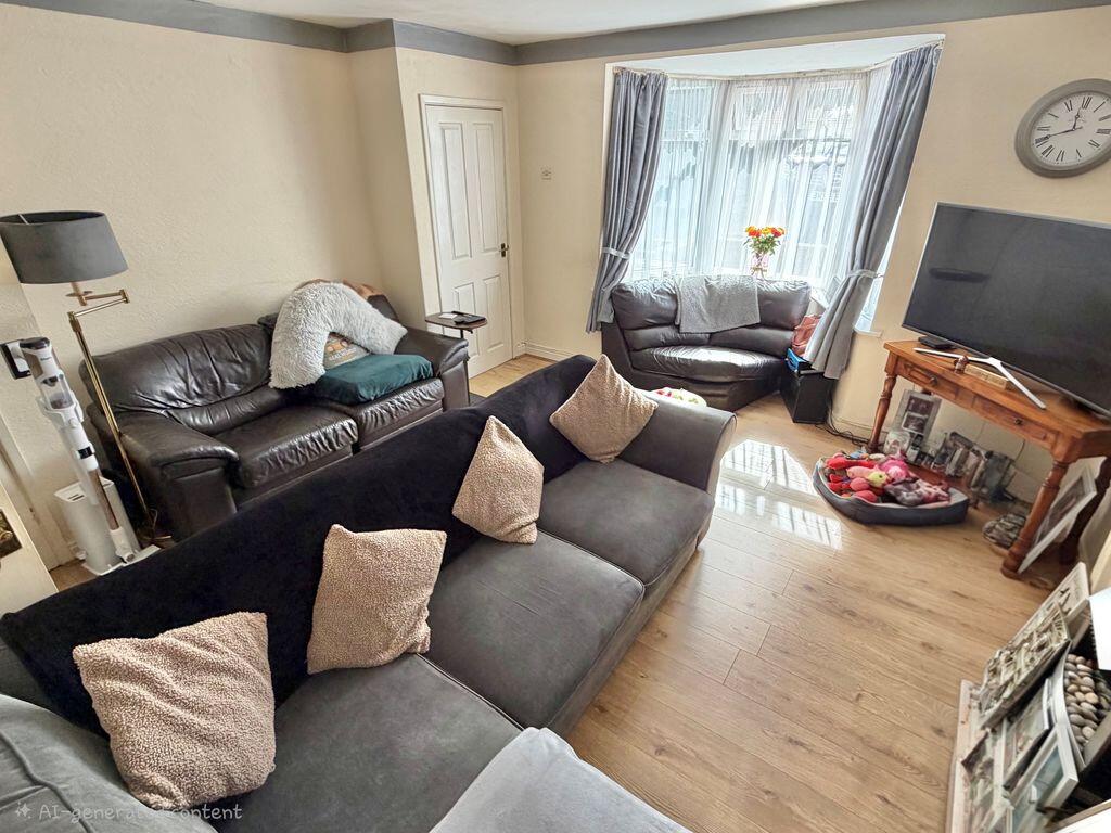House in Birmingham, West Midlands - View 3