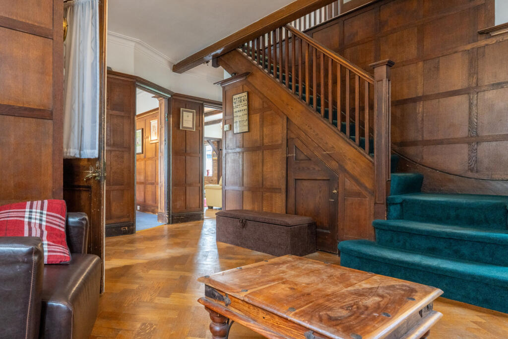 50 Green Lane, Edgware HA8 7PX - View 6