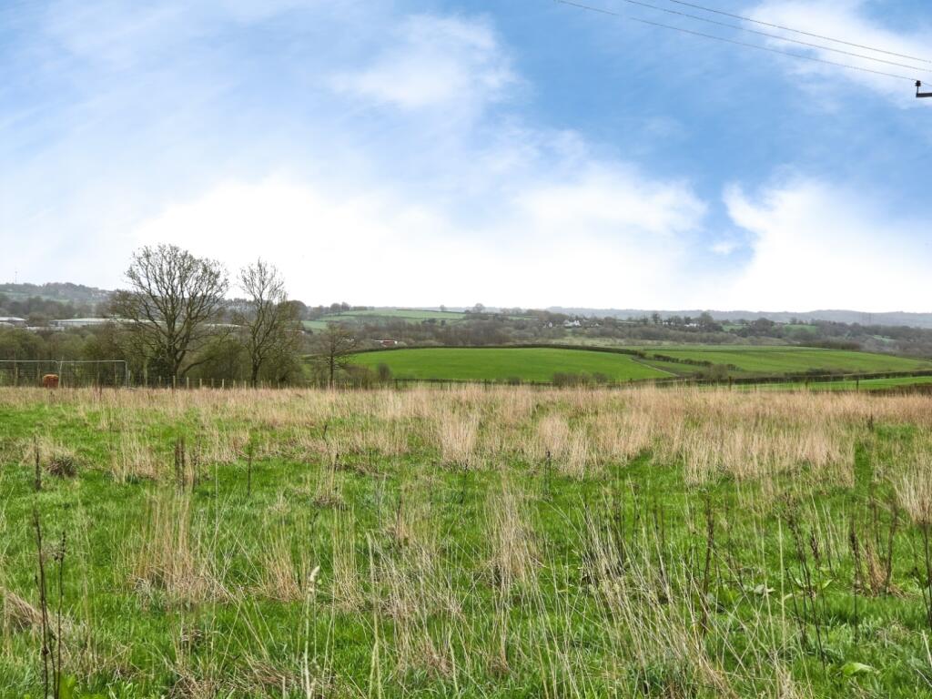 Wain Lee, Harriseahead, Stoke-On-Trent photo 2