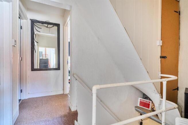 7 The Bridge, Chippenham, Wiltshire, SN15 1HA | Fr