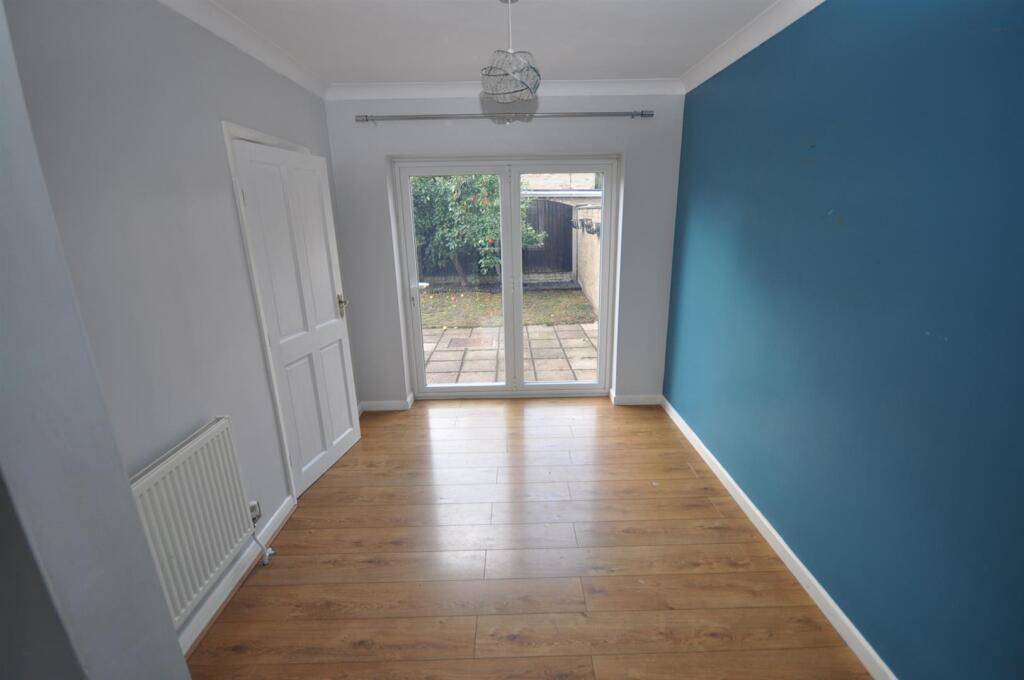 House in Doncaster, Thorne - View 5
