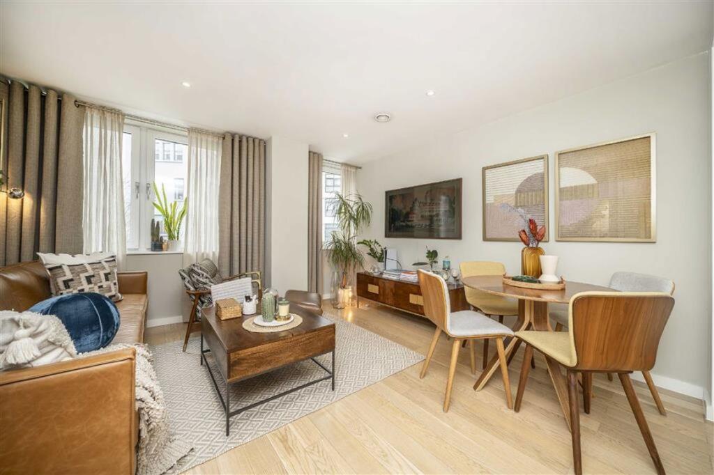 Apartment in London - View 2