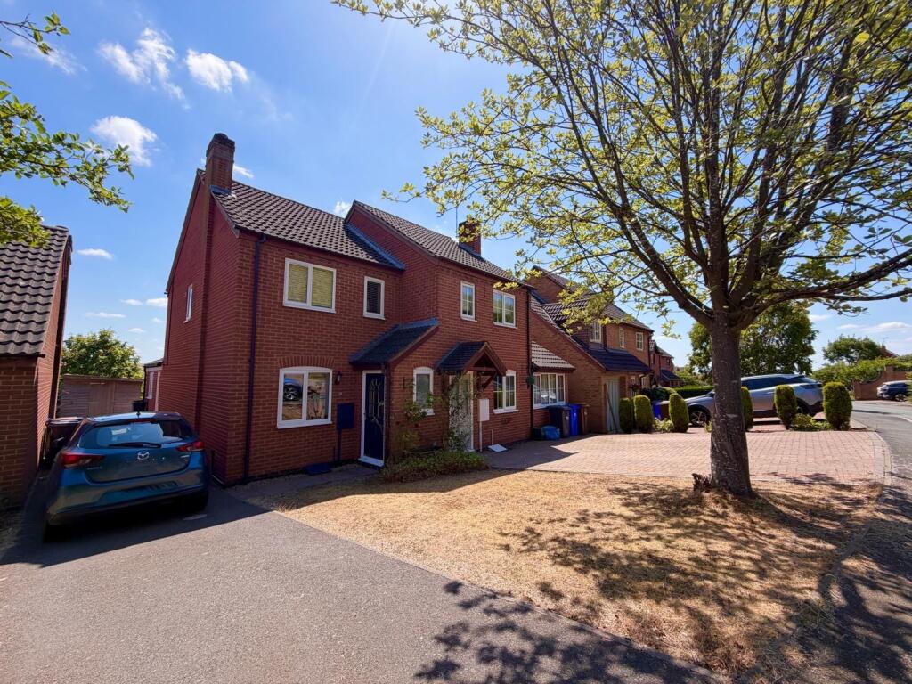 Main image of property: Derwent Road, Burton-on-Trent, DE15 9FR