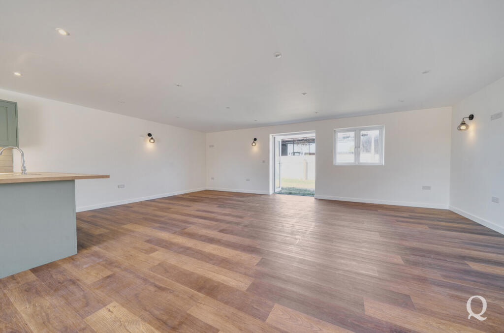 House in Rochester - View 3
