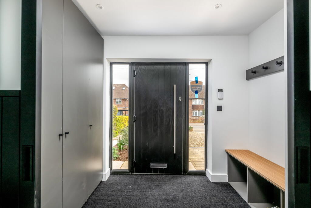 Additional image 7 of Park Rise Close, Harpenden, Hertfordshire, AL5 3AW