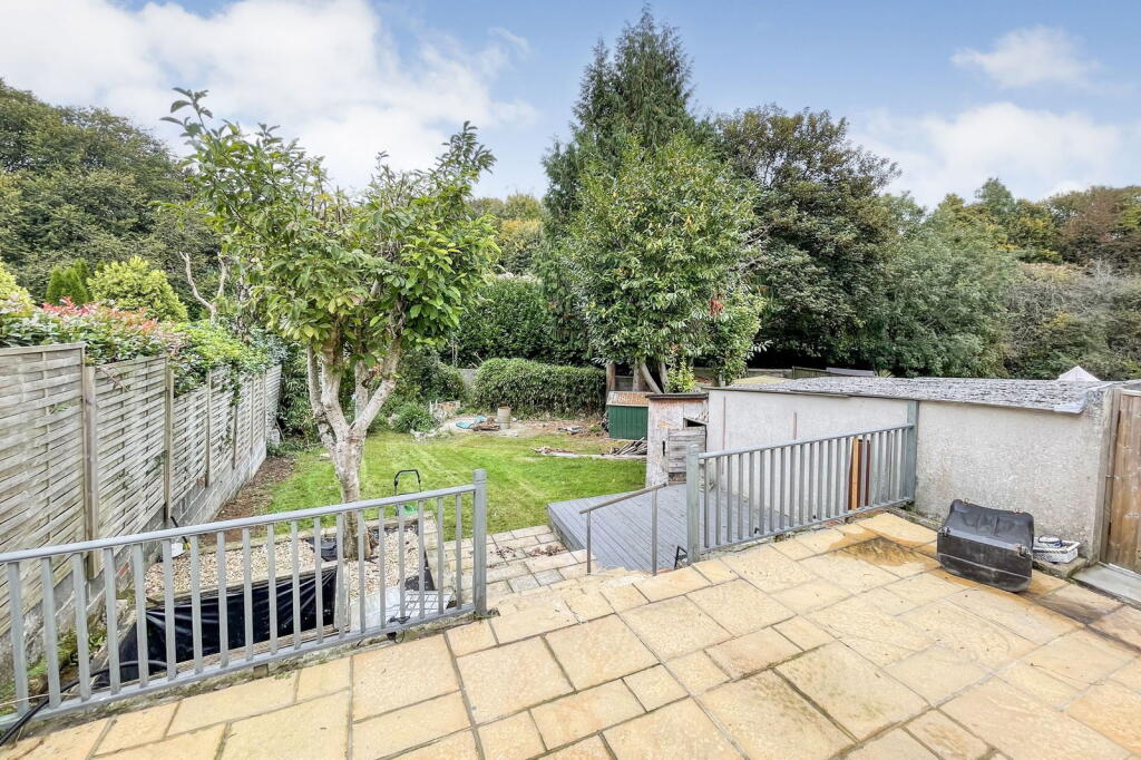 Valley View Road, Higher Compton, Plymouth, Devon, PL3 6QJ photo 3