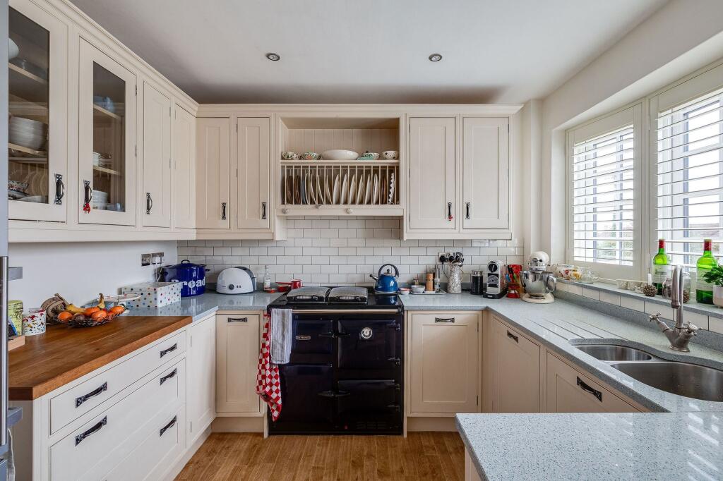 4, Bunbury Court, Tarporley, CW6 photo 2