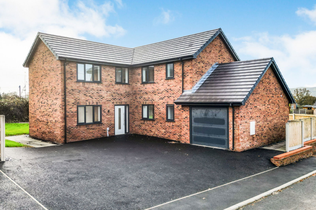 4-bed detached on Maes Erw Isaf, Llandyrnog, LL16 4BF, £450,000