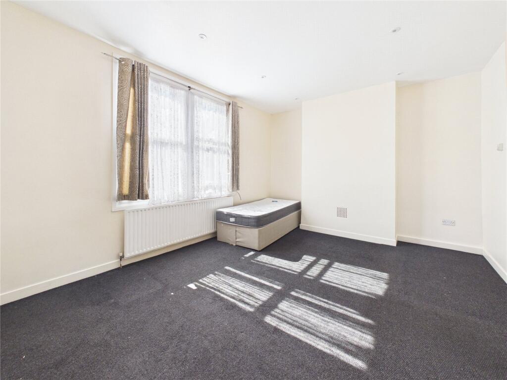 Apartment in London - View 2