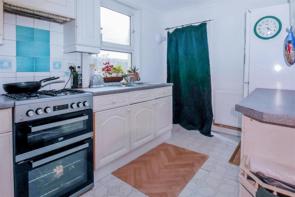 House in Arun, Wick, Littlehampton - View 4