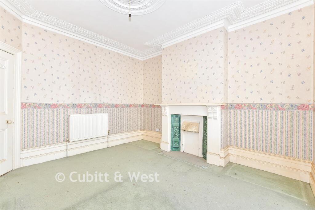 Oriel Road, North End, Portsmouth, Hampshire - View 5