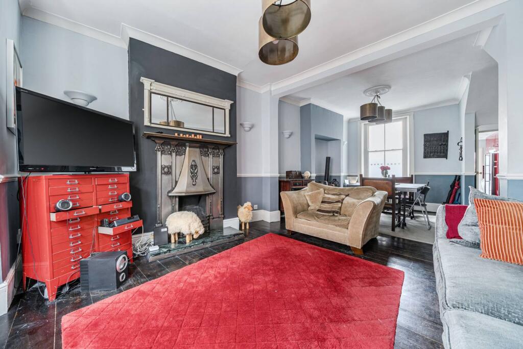 Main image of property: Larcom Street, Walworth, London, SE17