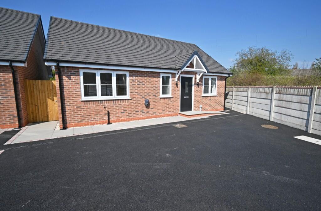 Rudge Avenue, Lanesfield, Wolverhampton, West Midlands, WV1