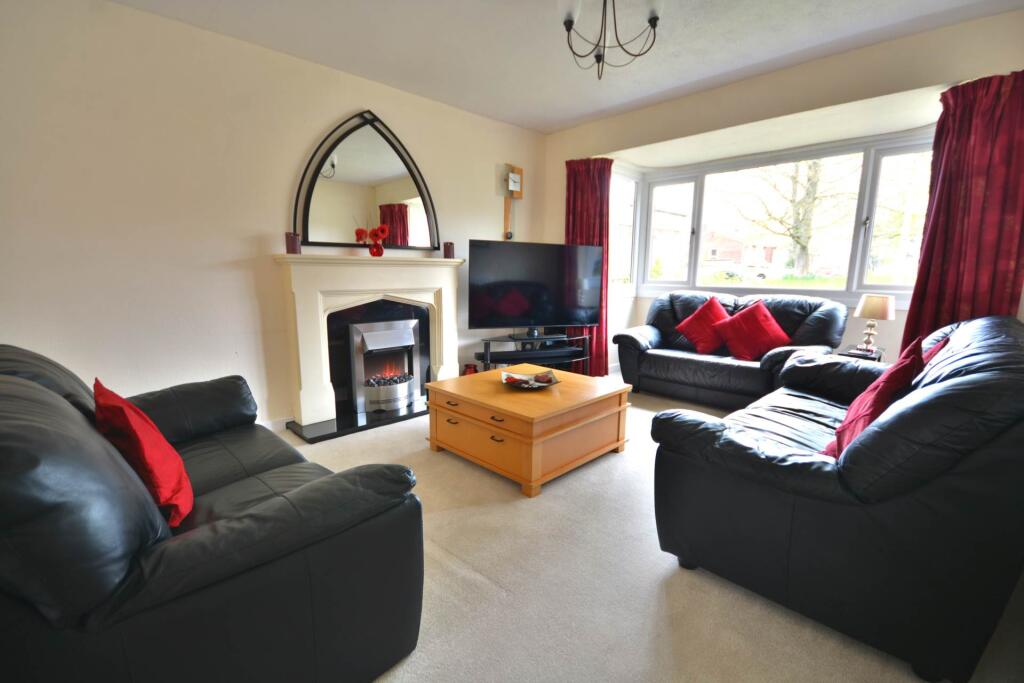 House in Kilsby - More