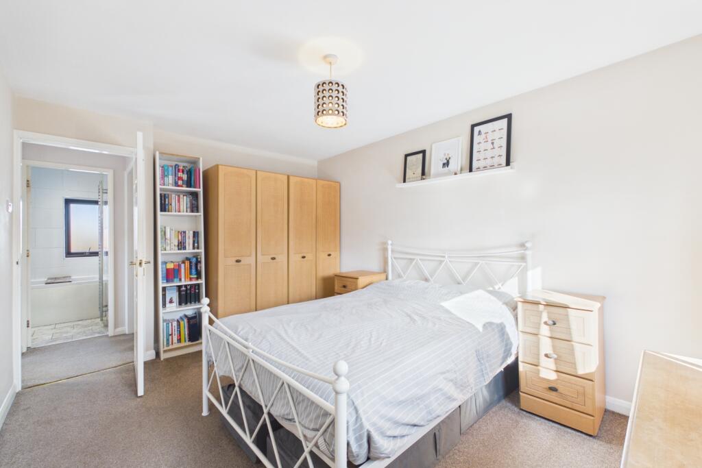 House in York, East Riding of Yorkshire - View 5
