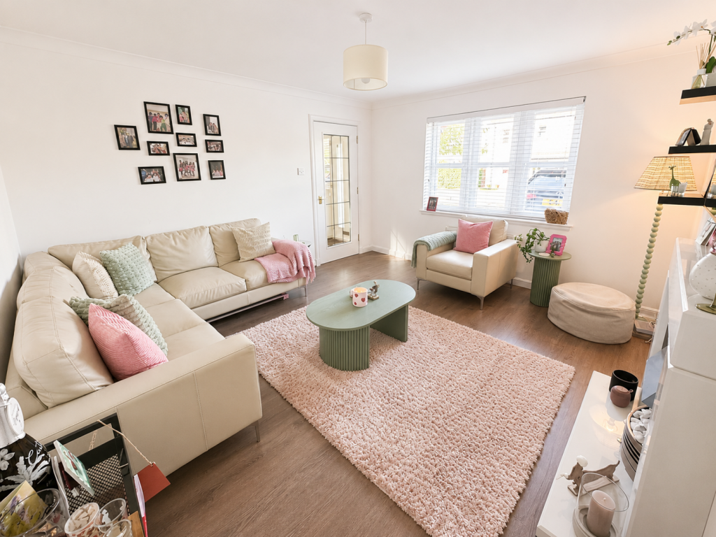 House in Kilmarnock, North Ayrshire - View 3
