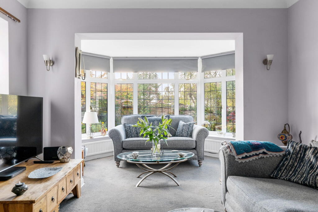 House in Kingston upon Thames - View 3