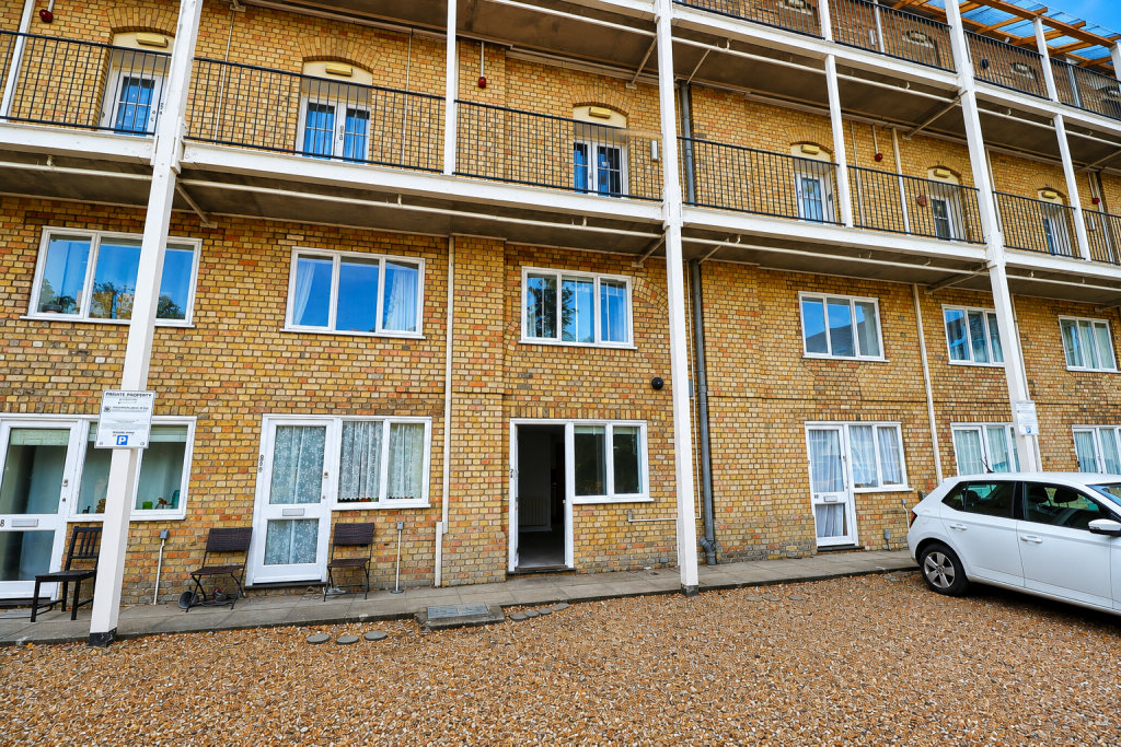 Apartment in Peterborough - View 2