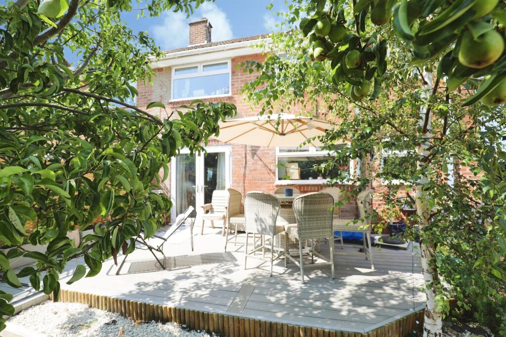 House in Harrogate, Woodfield - View 3