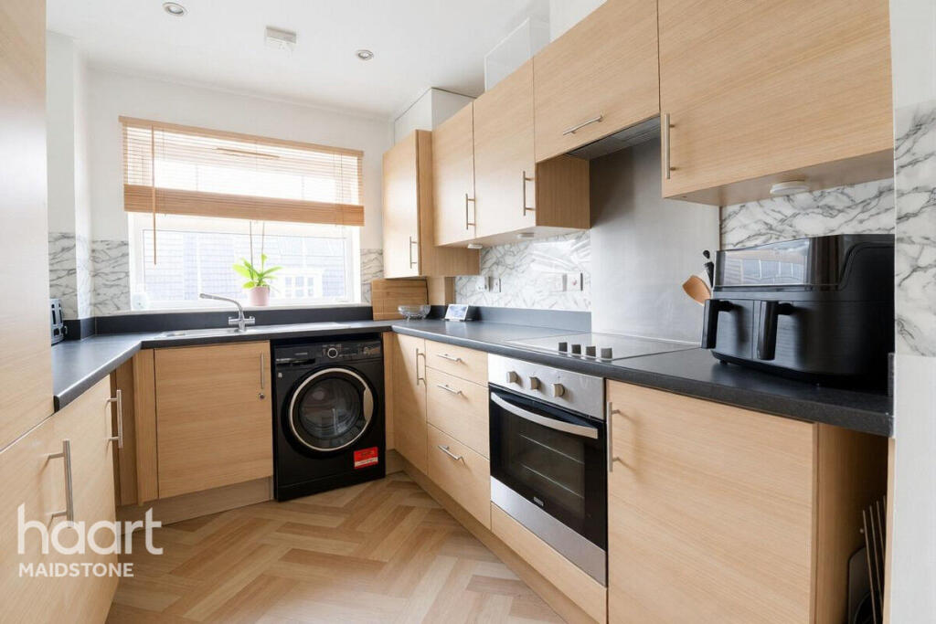 Apartment in Maidstone, Loose - View 5