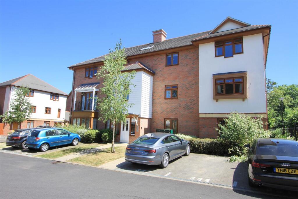 Main image of property: Beaumanor House, Flowers Avenue, Ruislip, HA4
