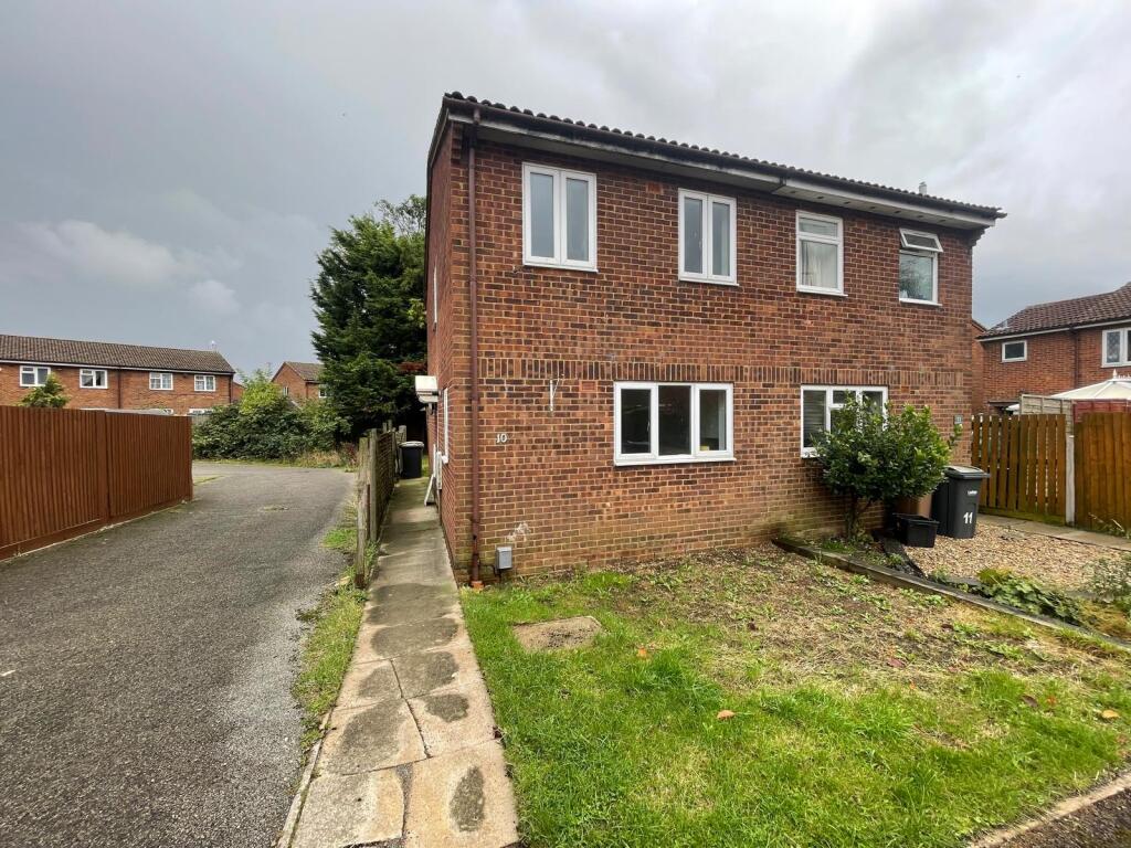 Main image of property: Branton Close, Luton, Bedfordshire, LU2