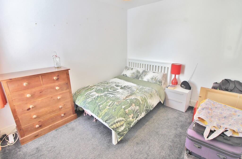 House in Portsmouth - More