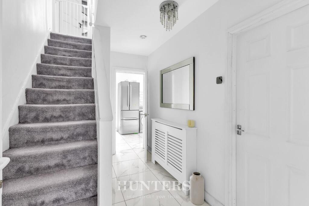 House in Manchester, Boothroyden - View 2