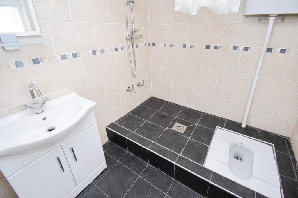 Additional image 17 of Hazelhurst Road, Bradford