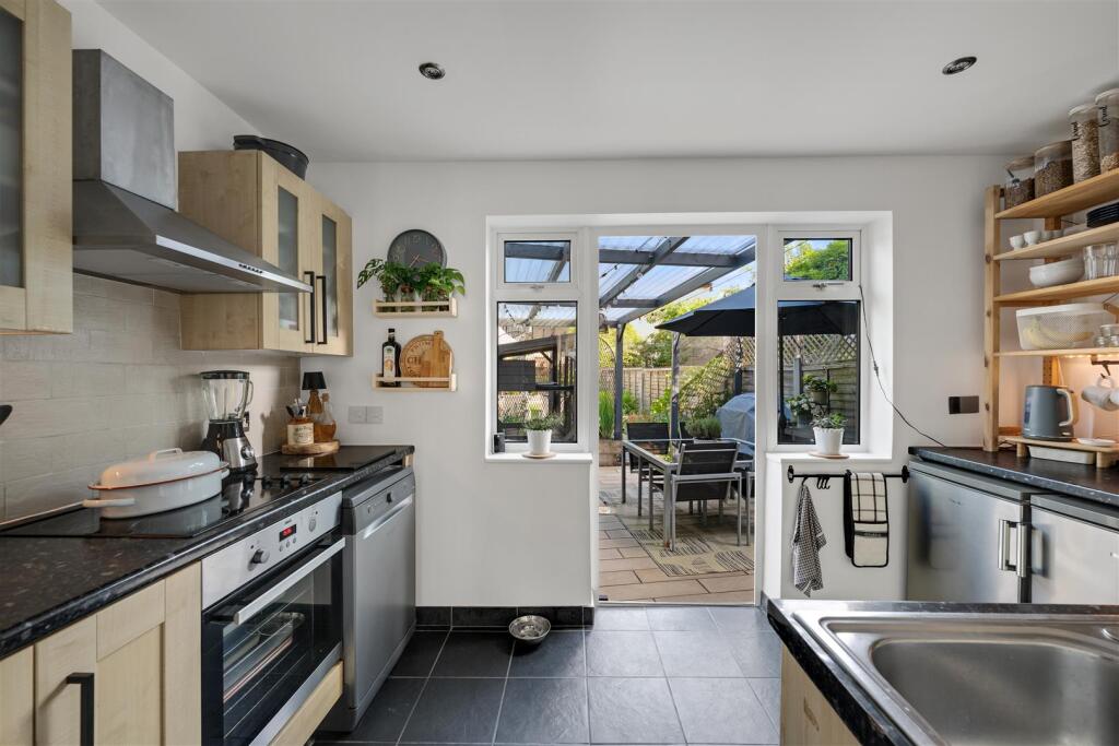House in London - View 4