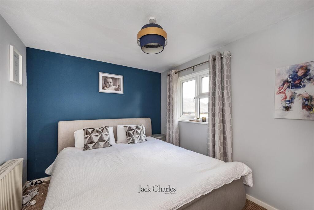 House in Tunbridge Wells, Kent - View 5