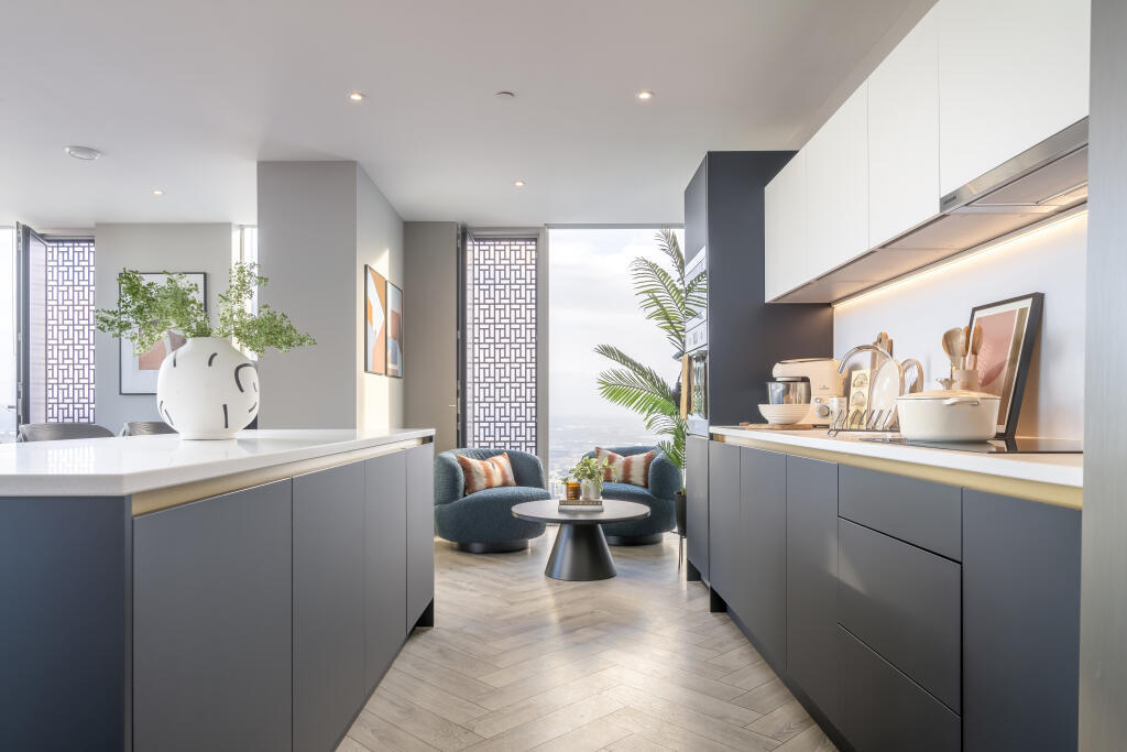 Apartment in Manchester - View 4