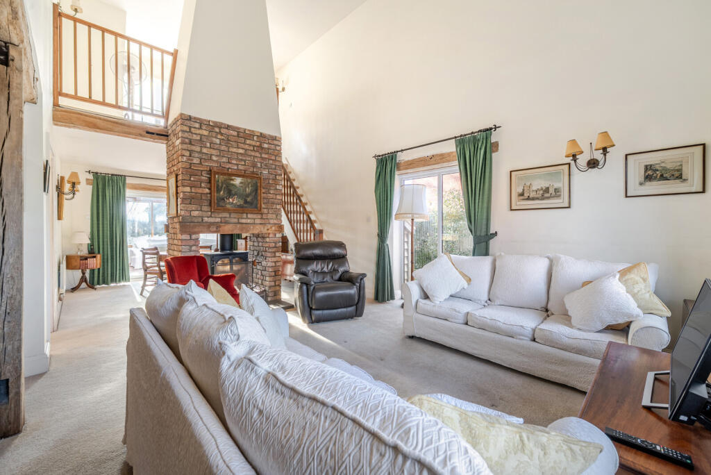 House in Redhill - View 3