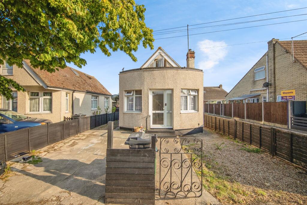 Main image of property: Crossways, Jaywick, Clacton-On-Sea