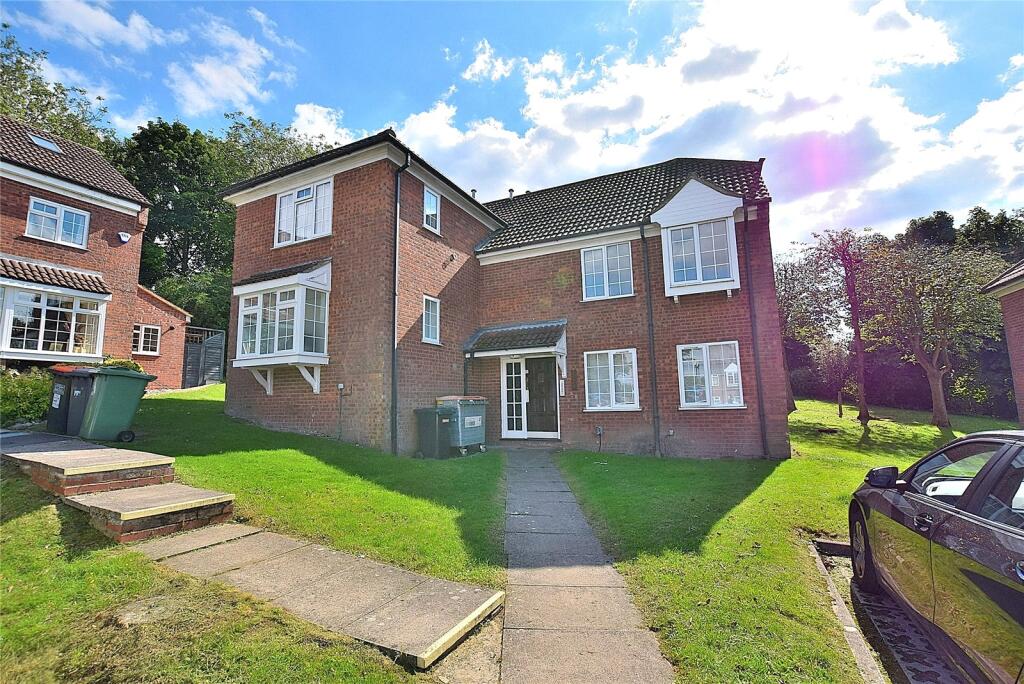 Main image of property: Bowmans Way, Dunstable, Bedfordshire, LU6
