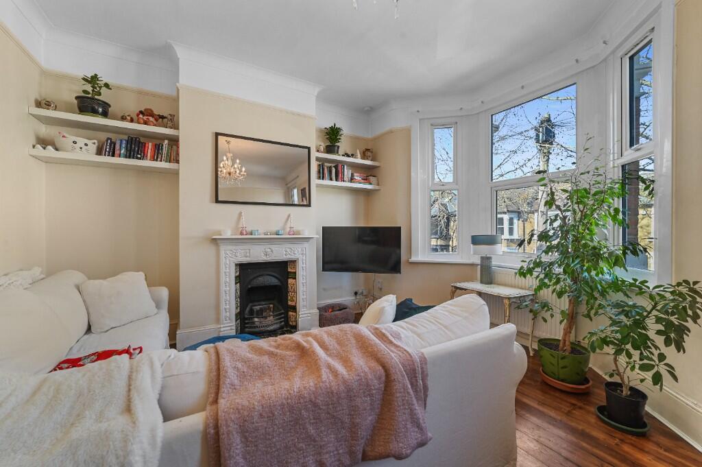 Sidney Road, London, E7 photo 2