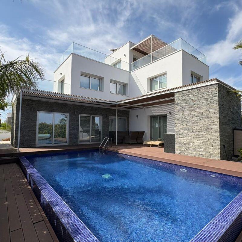 Main image of property: Paphos, Geroskipou