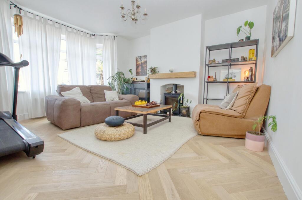 House in Southampton - View 5