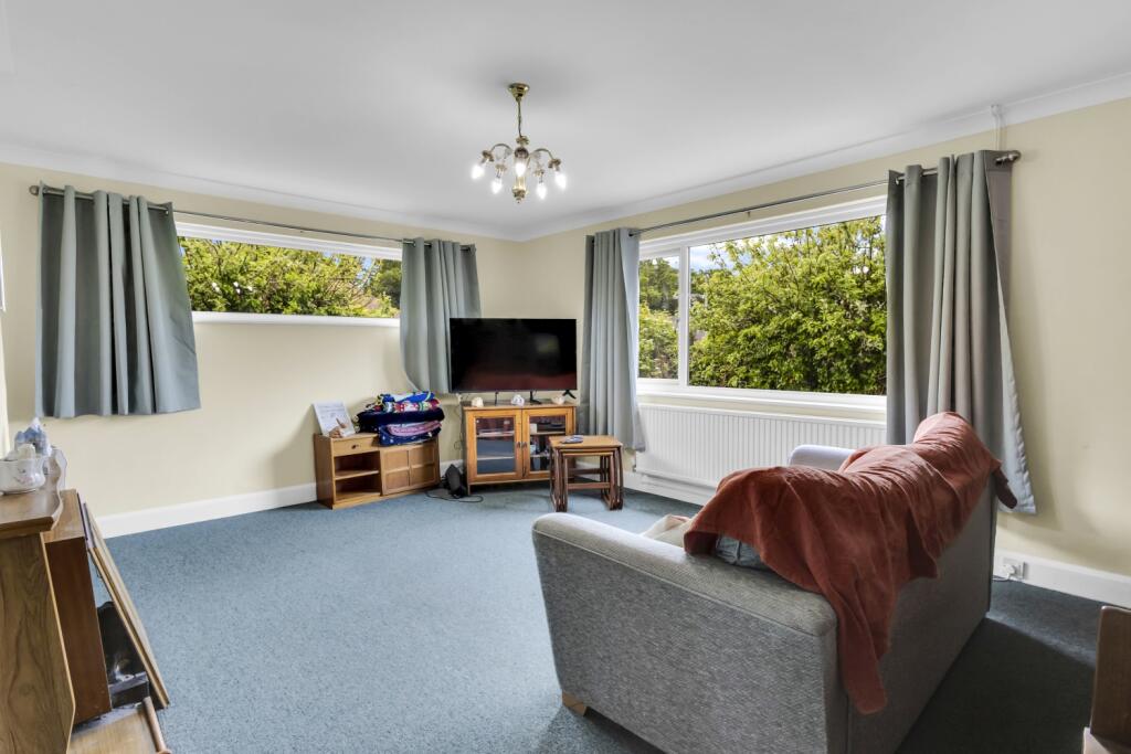 House in Herne Bay, Kent - More