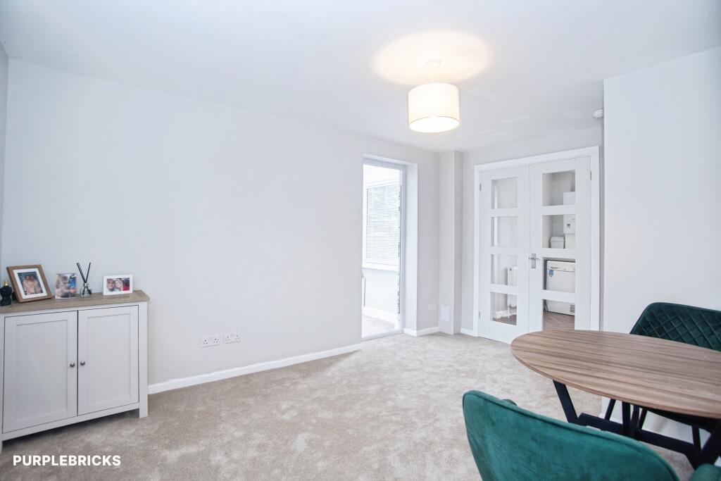 House in Manchester, Greater Manchester - View 5