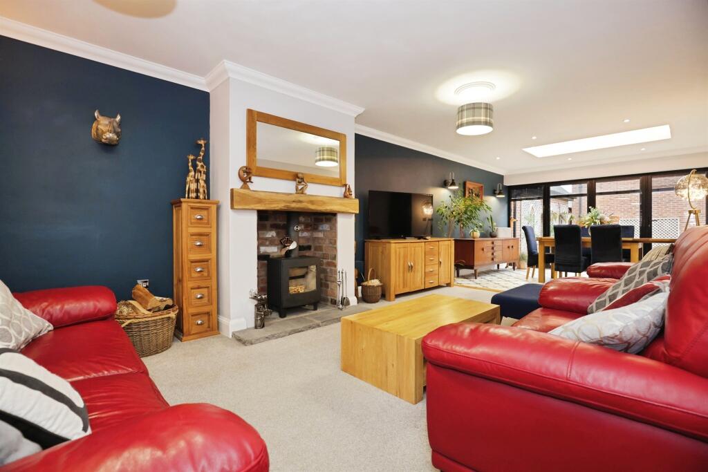 Arkwright Avenue, Rugby photo 2