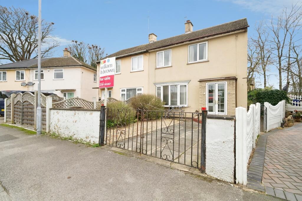 Main image of property: Hallgate, Thurnscoe, Rotherham