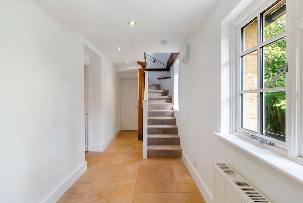 House in Tonbridge - View 5