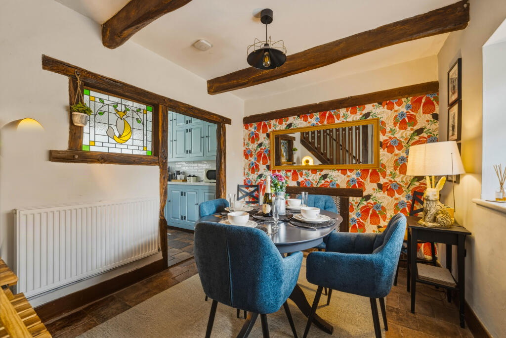 House in Mickle Trafford - More