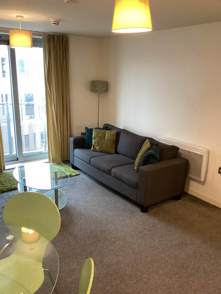 Main image of property: The Picture Works, 42 Queens Road