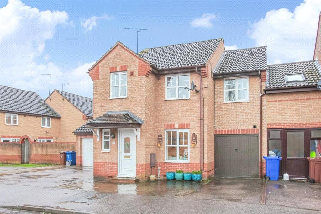 Main image of property: Wellington Avenue, Banbury