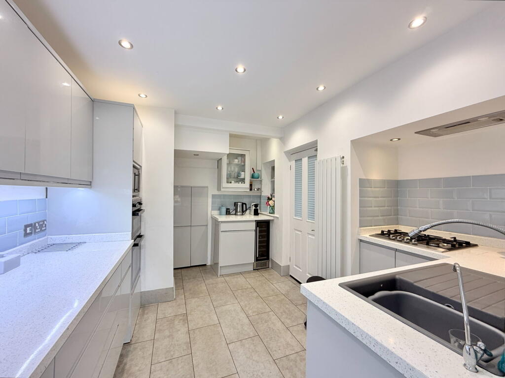 Arnold Road, Shirley - View 4