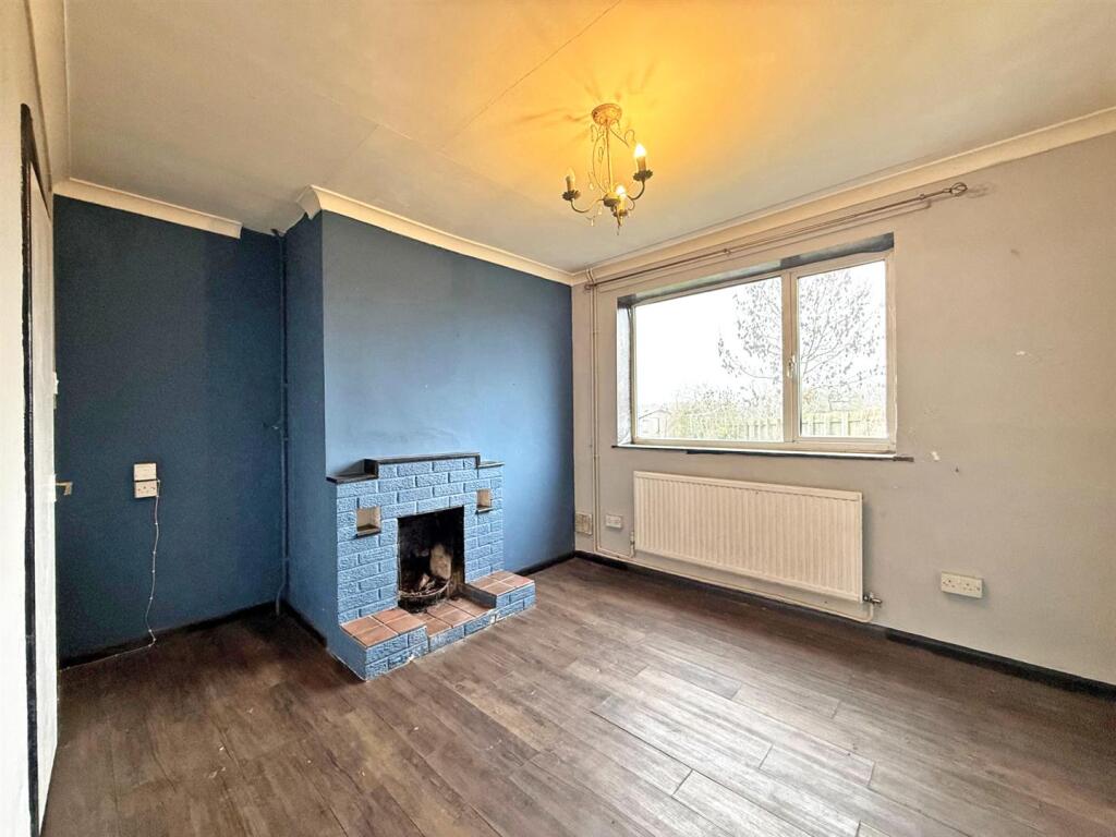 Marlbrook Way, Roden, Telford photo 4