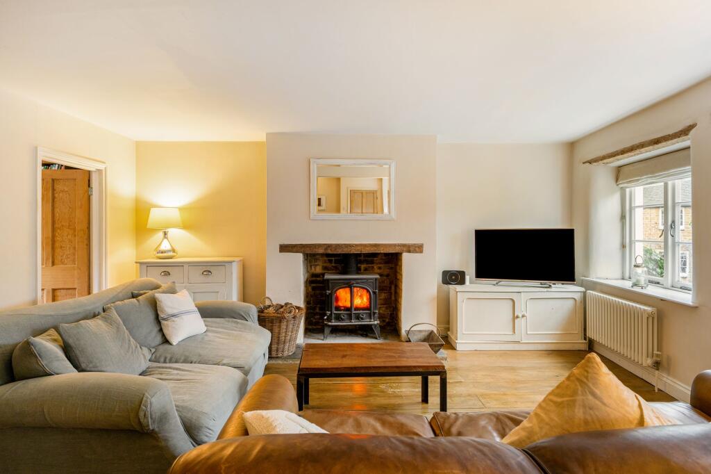 House in Cherwell, Deddington Grange, Deddington - More
