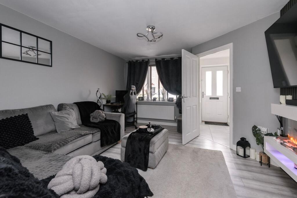 House in Boston, Kirton - View 2